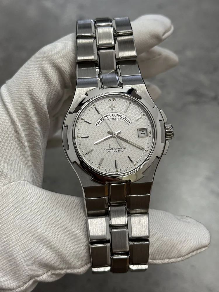 Vacheron Constantin Overseas 42040/423A